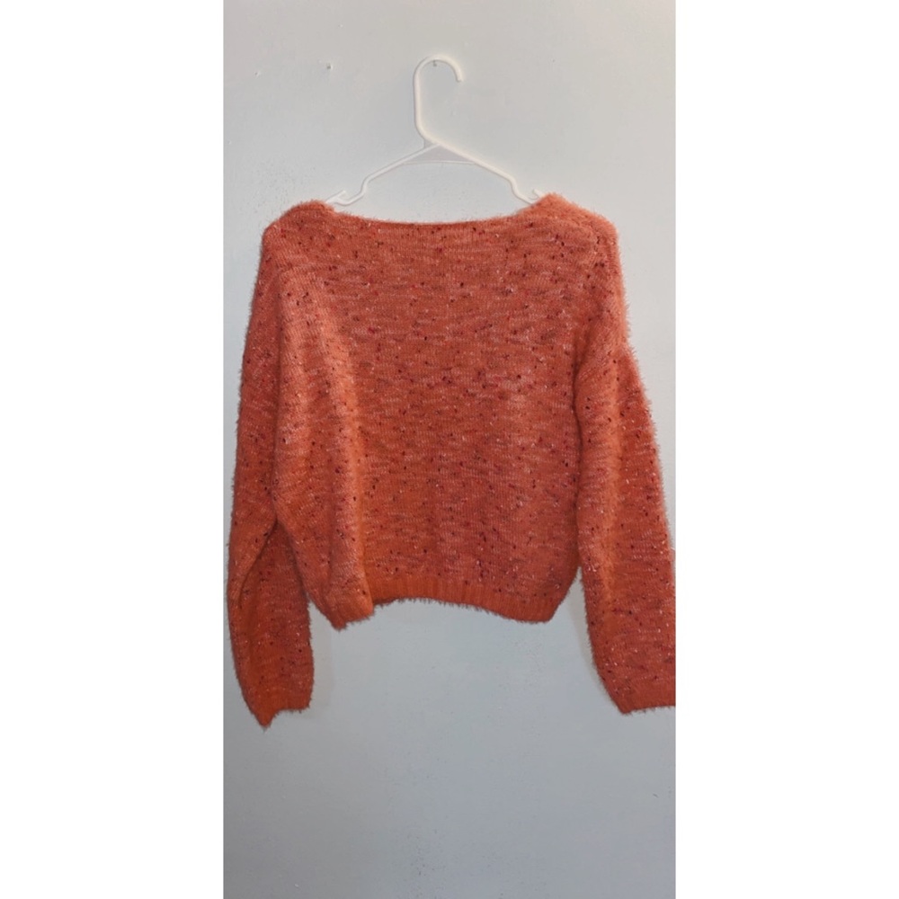 Sweater - Picture 4 of 5